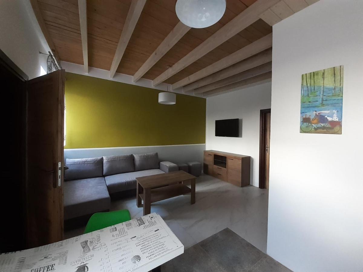 Apartamenty Roza Wiatrow Solec Zdroj Exterior photo